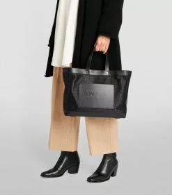 TOM FORD Large T Screw Tote Bag U9000 Shoulder Bags 12 TOM FORD Large T Screw Tote Bag U9000 Shoulder Bags -TOM FORD Shop tom ford large t screw tote bag 17782372 37350457 1000