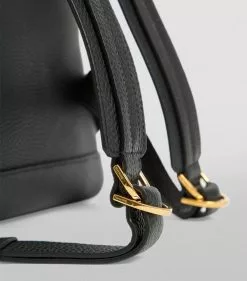 TOM FORD Leather Buckley Backpack BLK BLACK Backpacks -TOM FORD Shop tom ford leather buckley backpack 14993617 25439663 1000