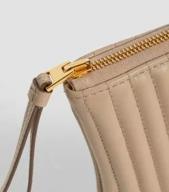 TOM FORD Leather Quilted Wrist Pouch U8006 Pouches 15 TOM FORD Leather Quilted Wrist Pouch U8006 Pouches -TOM FORD Shop tom ford leather quilted wrist pouch 16454911 31894627 1000