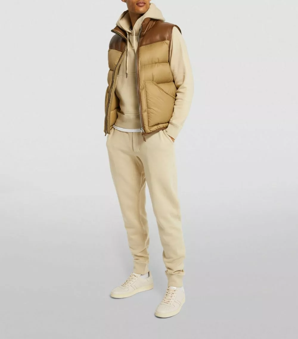 TOM FORD Lightweight Quilted Gilet 272 LT BGE SLD Gilets 2 TOM FORD Lightweight Quilted Gilet 272 LT BGE SLD Gilets - Image 2