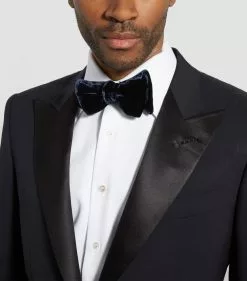TOM FORD O'Connor Satin-Trim Two-Piece Tuxedo 412 NVY Tuxedos 9 TOM FORD O'Connor Satin-Trim Two-Piece Tuxedo 412 NVY Tuxedos -TOM FORD Shop tom ford oconnor satin trim two piece tuxedo 14818651 25426771 1000