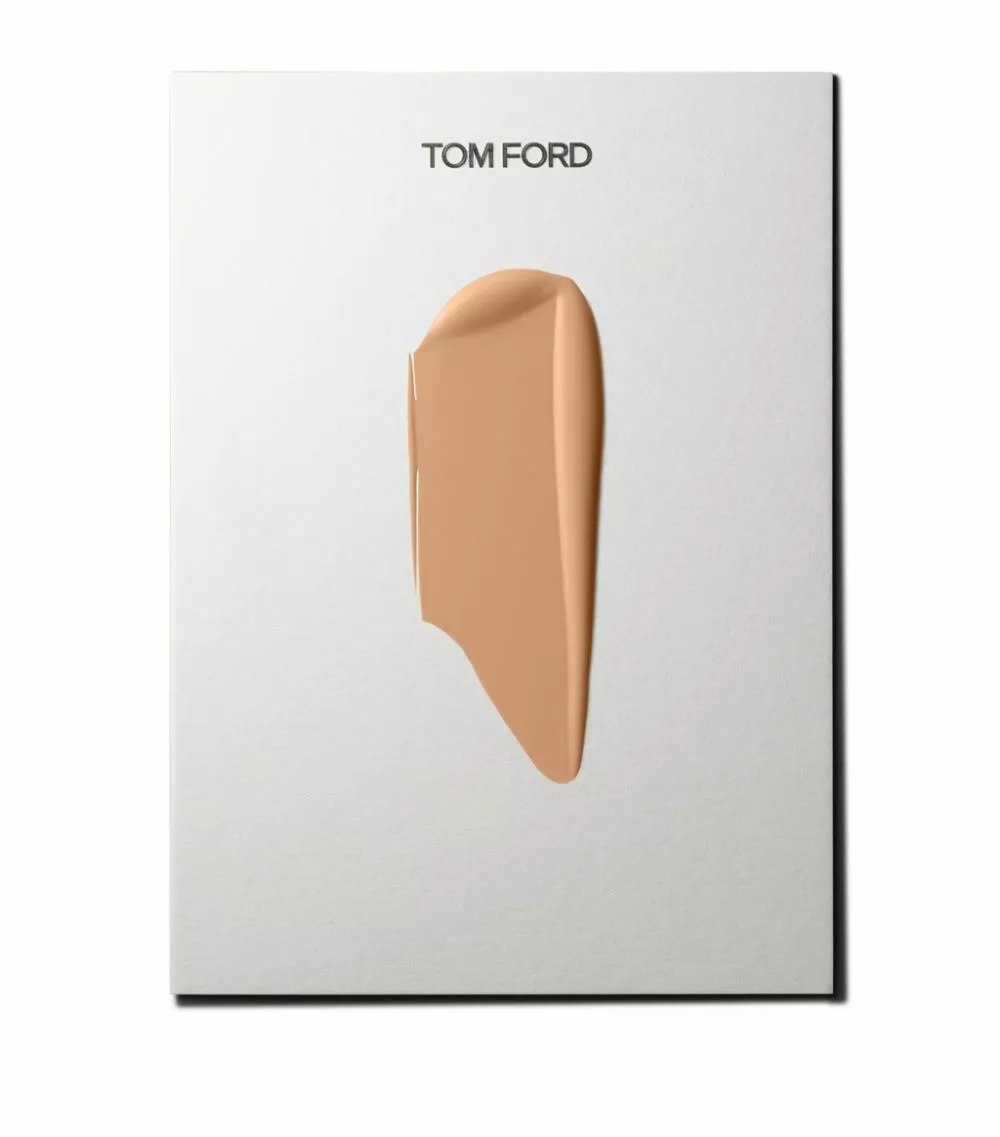 TOM FORD Shade And Illuminate Soft Radiance Foundation SPF 50 4.5 IVORY Foundations 3 TOM FORD Shade And Illuminate Soft Radiance Foundation SPF 50 4.5 IVORY Foundations - Image 3