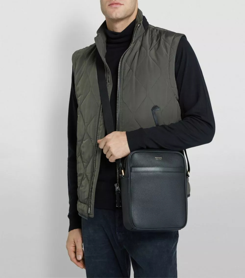 TOM FORD Small Leather Messenger Bag BLK BLK Messenger Bags 2 TOM FORD Small Leather Messenger Bag BLK BLK Messenger Bags - Image 2